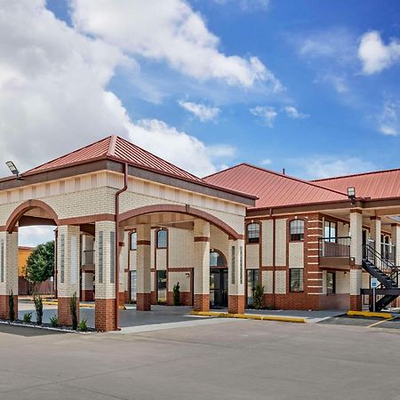 Quality Inn & Suites New Boston Екстер'єр фото