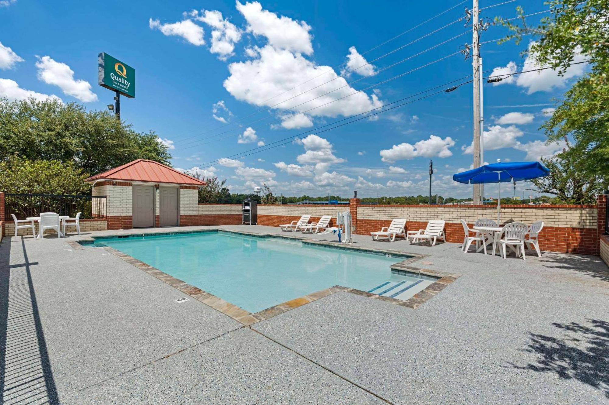Quality Inn & Suites New Boston Екстер'єр фото